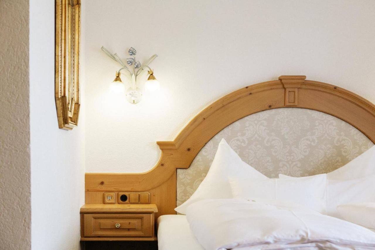 Hotel Kristall Lech Extérieur photo
