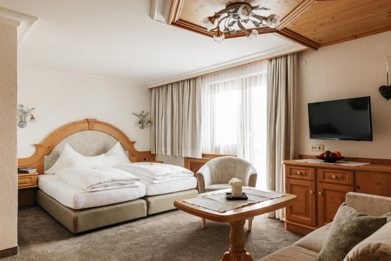 Hotel Kristall Lech Extérieur photo