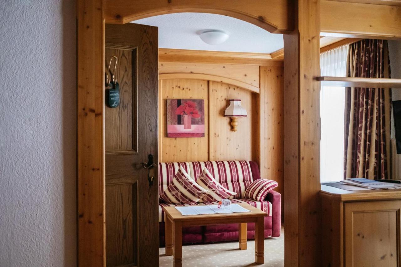 Hotel Kristall Lech Extérieur photo